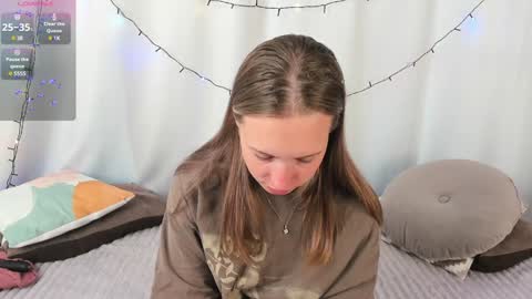 Snapshot of bubblebbb chatting on December 2024 06:18:02 AM Sabrina online show from December 2024 06:18:02 AM