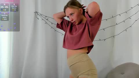 Snapshot of bubblebbb chatting on January 2025 10:07:02 AM Sabrina online show from January 2025 10:07:02 AM