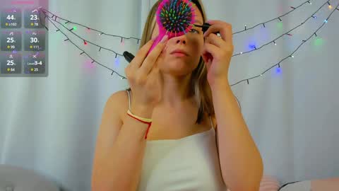 Snapshot of bubblebbb chatting on January 2025 08:15:01 AM Sabrina online show from January 2025 08:15:01 AM