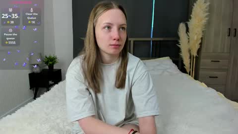 Snapshot of bubblebbb chatting on March 2025 04:15:02 AM Sabrina online show from March 2025 04:15:02 AM