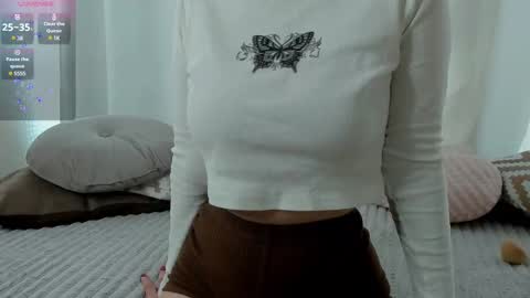 Snapshot of bubblebbb chatting on March 2025 07:36:01 AM Sabrina online show from March 2025 07:36:01 AM