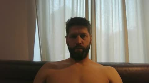 bubblebee1982 online show from October 2025 07:04:02 AM