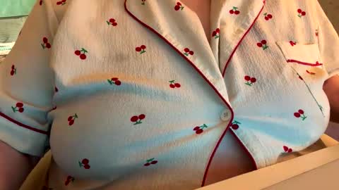 Snapshot of bubblegirl0 chatting on March 2026 01:56:01 PM bubblegirl online show from March 2026 01:56:01 PM