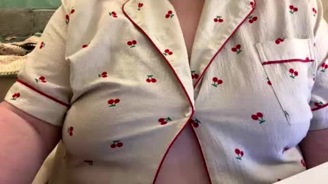 Snapshot of bubblegirl0 chatting on April 2026 02:25:02 AM bubblegirl online show from April 2026 02:25:02 AM