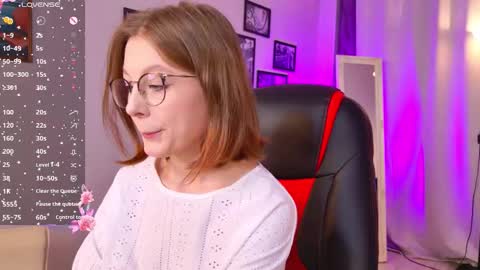 Alice online show from October 2025 09:03:01 PM