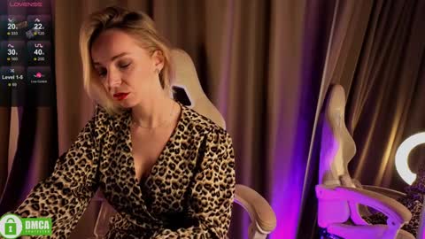 bubbling_crush online show from January 2025 09:16:01 PM