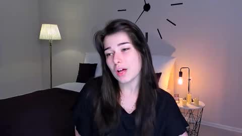 Snapshot of buckssbunny chatting on February 2026 11:14:02 AM Ari online show from February 2026 11:14:02 AM