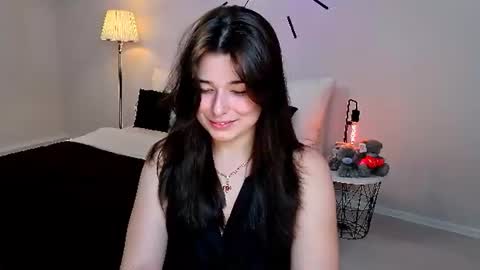 Snapshot of buckssbunny chatting on June 2026 01:59:01 PM Ari online show from June 2026 01:59:01 PM