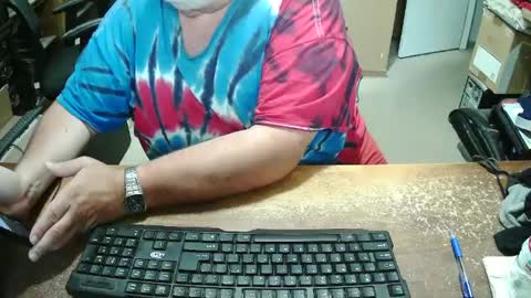 Bucku2 online show from September 2025 09:53:01 PM