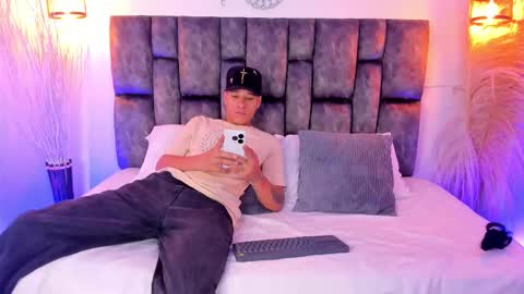 Snapshot of buda_cataleya chatting on March 2026 11:27:01 AM buda cataleya online show from March 2026 11:27:01 AM