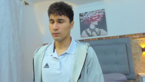 Snapshot of buddy_whitte chatting on January 2025 11:13:02 AM Buddy Whitte online show from January 2025 11:13:02 AM