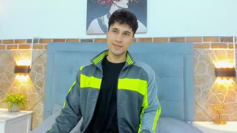 Snapshot of buddy_whitte chatting on March 2025 11:23:01 AM Buddy Whitte online show from March 2025 11:23:01 AM