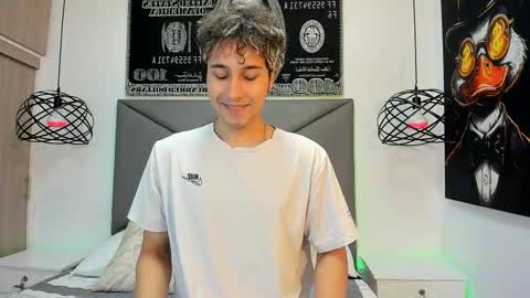 Snapshot of buddy_whitte chatting on November 2025 12:17:01 PM Buddy Whitte online show from November 2025 12:17:01 PM