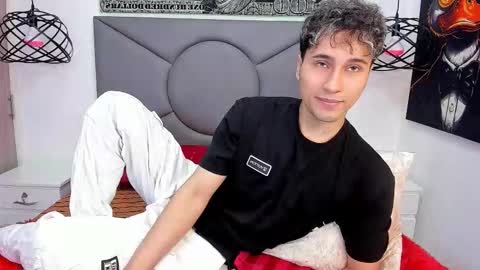 Snapshot of buddy_whitte chatting on November 2025 12:27:02 PM Buddy Whitte online show from November 2025 12:27:02 PM