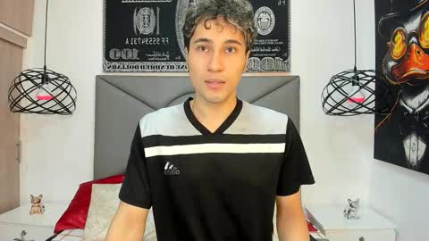 Snapshot of buddy_whitte chatting on December 2025 11:59:01 AM Buddy Whitte online show from December 2025 11:59:01 AM