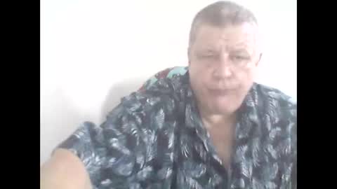 Snapshot of buddyluvzumore chatting on January 2025 02:42:01 PM buddyluvzumore online show from January 2025 02:42:01 PM