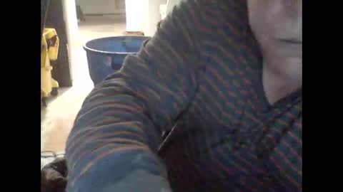 Snapshot of buddyluvzumore chatting on January 2025 02:11:01 AM buddyluvzumore online show from January 2025 02:11:01 AM