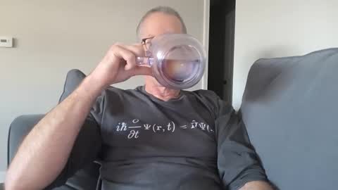 budman004 online show from November 2025 08:44:01 PM