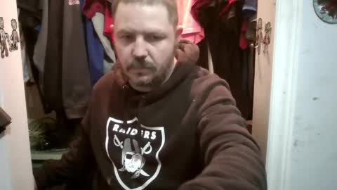 Snapshot of budsonly33 chatting on January 2025 06:39:01 AM budsonly33 online show from January 2025 06:39:01 AM