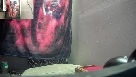 Snapshot of budsonly33 chatting on January 2025 01:27:01 PM budsonly33 online show from January 2025 01:27:01 PM