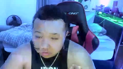 buffsexyman24 online show from March 2025 01:37:02 AM