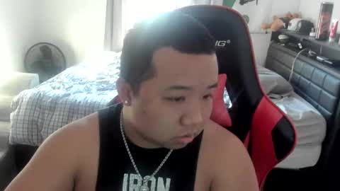 buffsexyman24 online show from March 2025 09:48:02 PM