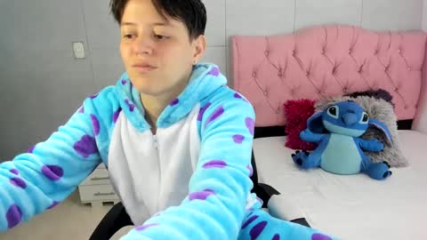 bug2025 online show from October 2025 03:04:01 AM