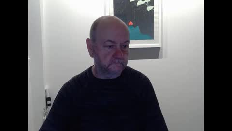 Snapshot of buggemann chatting on November 2025 04:45:01 AM buggemann online show from November 2025 04:45:01 AM