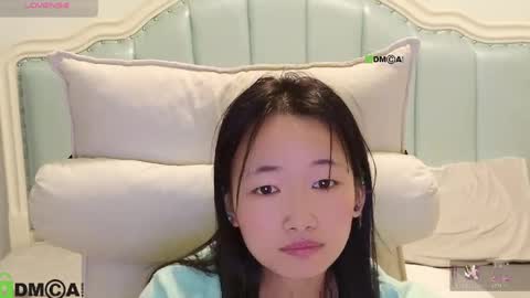 Sandy----xx online show from April 2026 01:38:02 PM