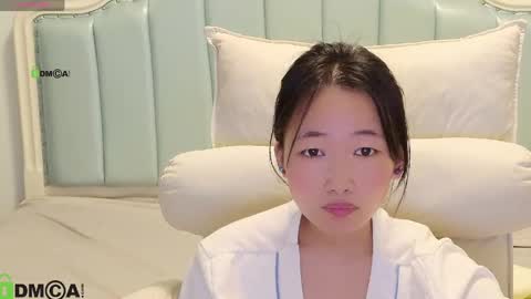 Sandy----xx online show from April 2026 02:01:02 PM