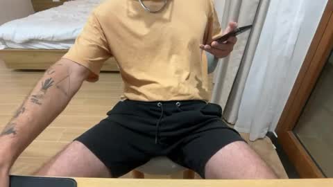 bulavkin_ online show from April 2026 02:43:01 PM