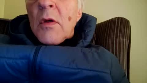 Snapshot of bulkyboners chatting on June 2026 03:22:02 AM ejaculation for 250 online show from June 2026 03:22:02 AM