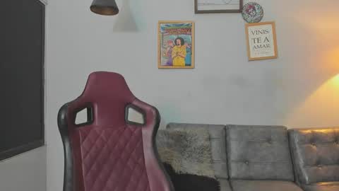 bull_cam online show from March 2026 03:23:01 AM