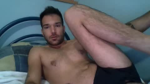 Snapshot of bullboy9292 chatting on January 2025 11:07:01 AM Bullboy9292 online show from January 2025 11:07:01 AM