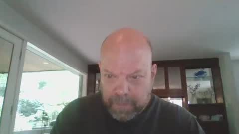Snapshot of bulldog302w chatting on July 2026 01:24:01 PM bulldog302w online show from July 2026 01:24:01 PM