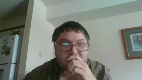 bulldoggie4669 online show from December 2025 05:21:01 PM