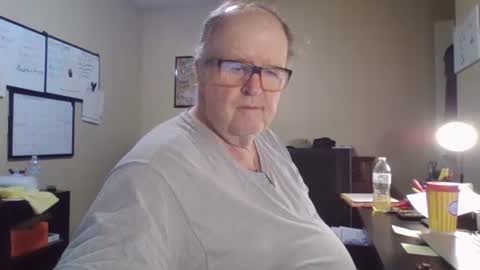 bullfrogg5050 online show from September 2025 03:35:02 PM