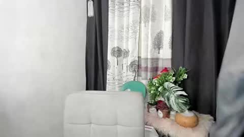 zy online show from December 2025 04:04:01 PM