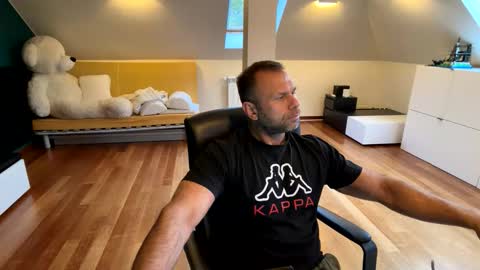 Snapshot of bungabunga2026 chatting on March 2026 04:33:01 PM bungabunga2026 online show from March 2026 04:33:01 PM