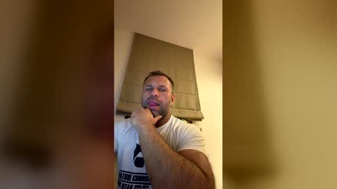 Snapshot of bungabunga2026 chatting on April 2026 06:49:01 PM bungabunga2026 online show from April 2026 06:49:01 PM