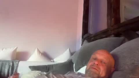 Snapshot of bungo78 chatting on October 2025 12:44:02 PM bungo78 online show from October 2025 12:44:02 PM