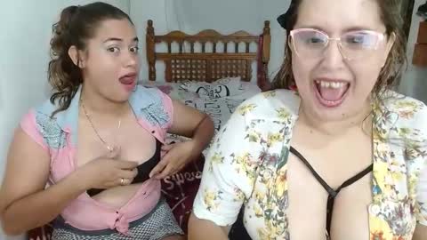 bunniosito online show from November 2025 02:00:02 AM