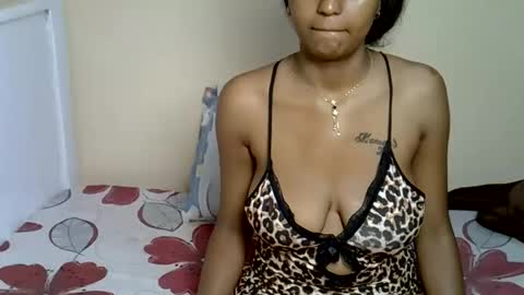 Snapshot of bunnnyblisss chatting on April 2026 04:01:01 PM Bunny online show from April 2026 04:01:01 PM