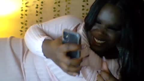 Snapshot of bunny8354367 chatting on September 2025 11:37:02 PM Bunny online show from September 2025 11:37:02 PM