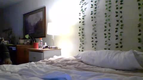 Snapshot of bunny8354367 chatting on October 2025 11:16:01 PM Bunny online show from October 2025 11:16:01 PM