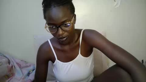 bunny_bliss1 online show from March 2026 12:43:02 PM