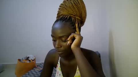 Snapshot of bunny_bliss1 chatting on April 2026 07:08:02 PM bunny_bliss1 online show from April 2026 07:08:02 PM