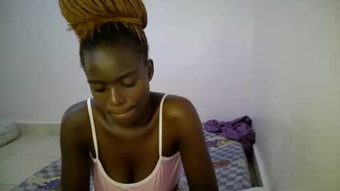 Snapshot of bunny_bliss1 chatting on May 2026 07:08:01 PM bunny_bliss1 online show from May 2026 07:08:01 PM