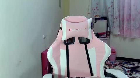 bunny_flower18 online show from February 2025 07:17:02 PM