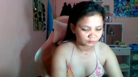 Snapshot of bunny_flower18 chatting on June 2026 03:25:01 PM bunny_flower18 online show from June 2026 03:25:01 PM